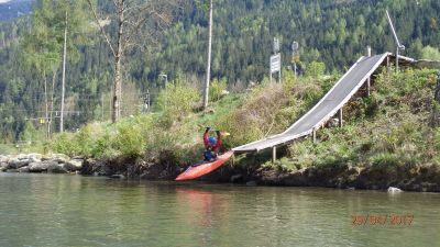 KAJAK ZELTWEG - wildwasser möll